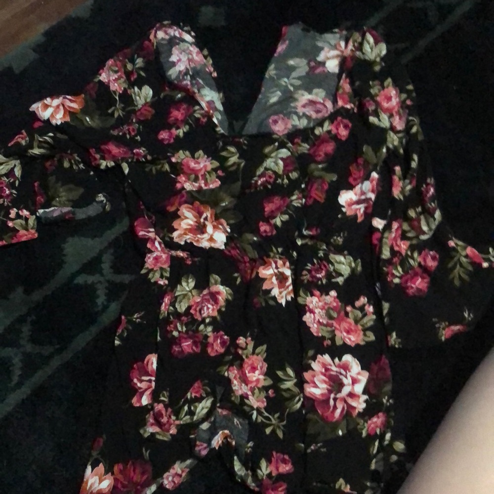 Romper, long sleeved with flowers